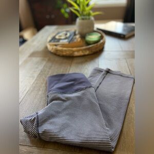 Lululemon Wunder Under Crop *Full-On Luon (Roll Down) super stripe